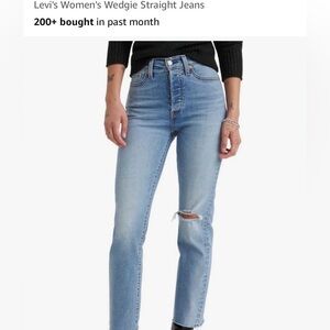 Women’s Wedgie Straight Jeans